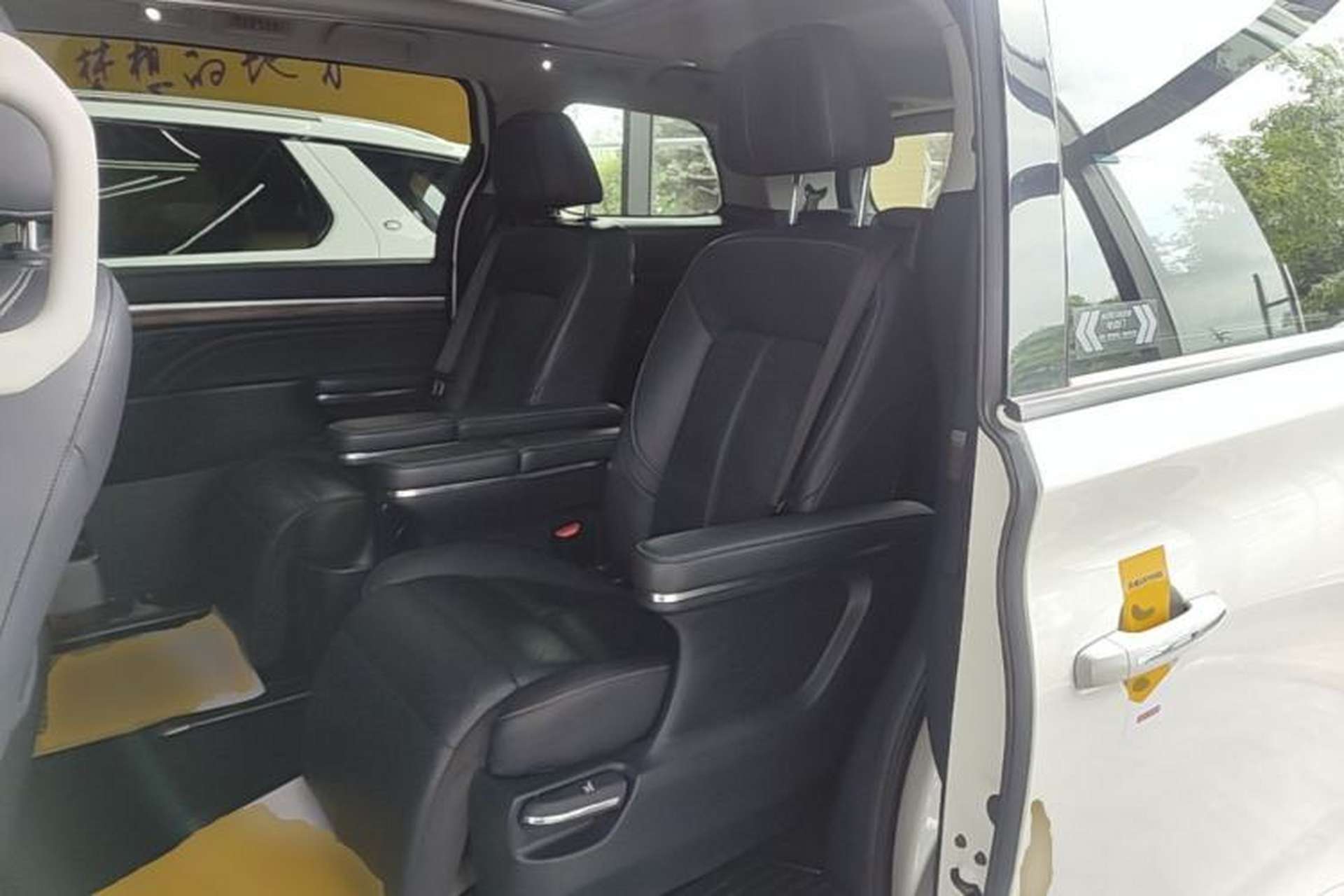Used GAC Trumpchi M8 2021 Master Series 390T Ultimate Edition Left Rear Seat
