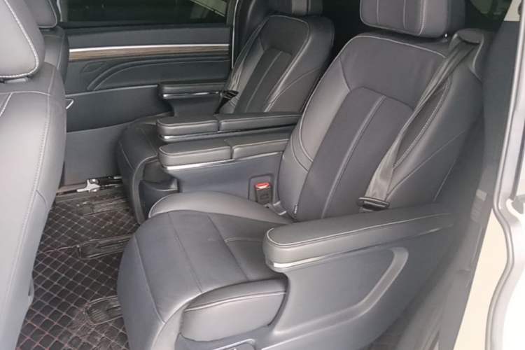 Used GAC Trumpchi M8 2021 Master Series 390T Ultimate Edition Left Rear Seat