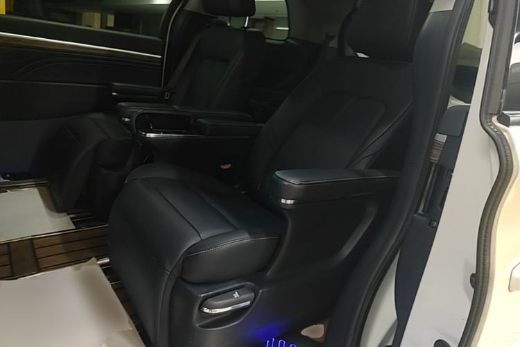 Used GAC Trumpchi M8 2021 Lingxiu Series 390T Ultimate Edition Left Rear Seat