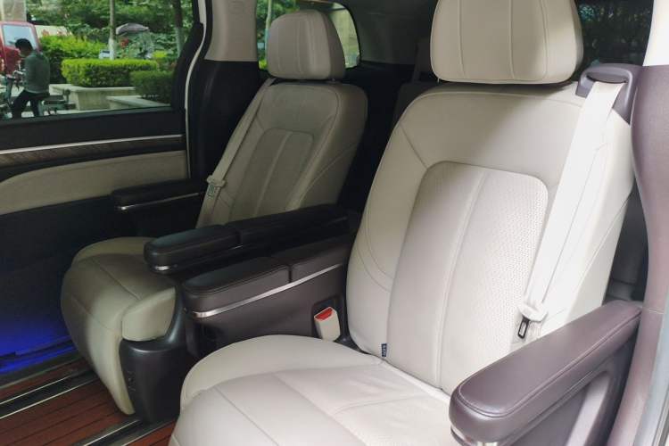 Used GAC Trumpchi M8 2021 Lingxiu Series 390T Ultimate Edition Left Rear Seat