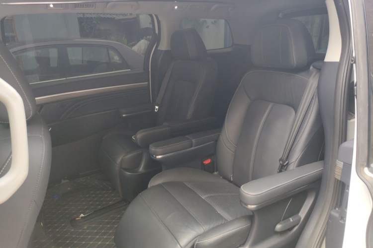Used GAC Trumpchi M8 2021 Lingxiu Series 390T Deluxe Well-being Edition Left Rear Seat