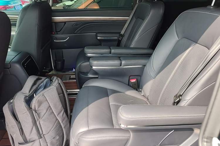 Used GAC Trumpchi M8 2021 Lingxiu Series 390T Deluxe Edition Left Rear Seat