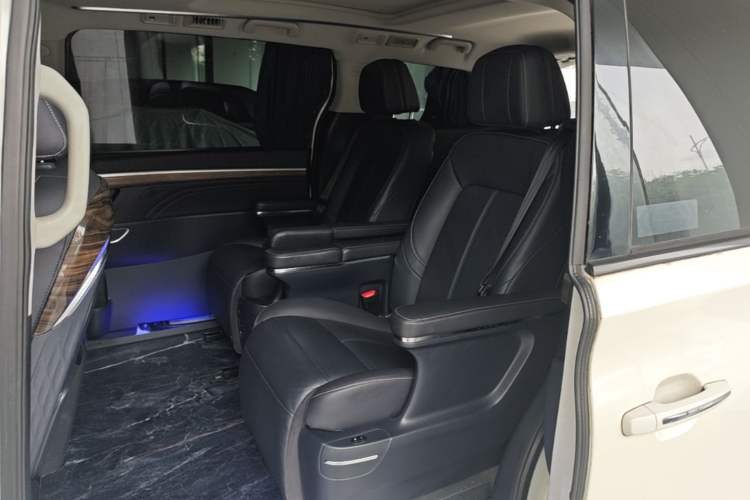Used GAC Trumpchi M8 2021 Lingxiu Series 390T Ultimate Edition Left Rear Seat