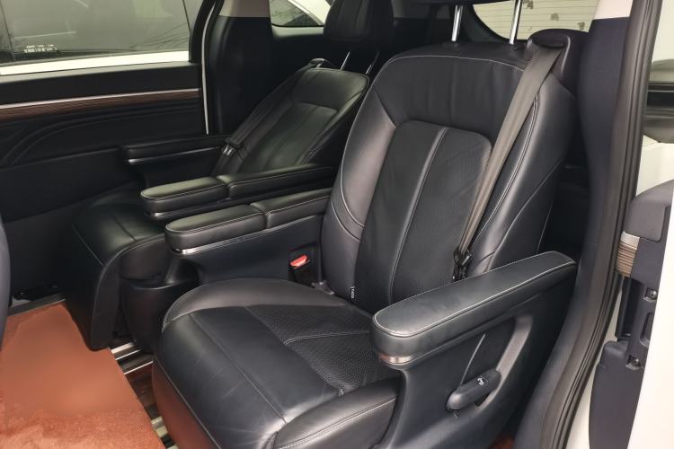 Used GAC Trumpchi M8 2021 Lingxiu Series 390T Deluxe Edition Left Rear Seat