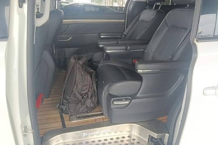 Used GAC Trumpchi M8 2021 Master Series 390T Prestige Edition Left Rear Seat