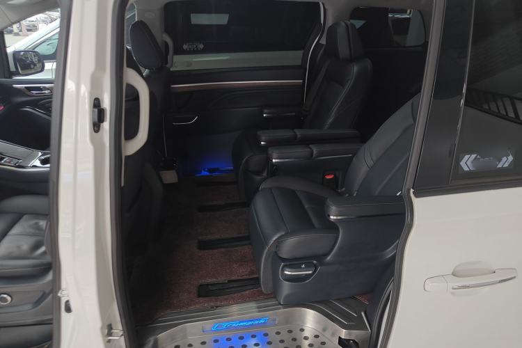 Used GAC Trumpchi M8 2021 Lingxiu Series 390T Ultimate Edition Left Rear Seat