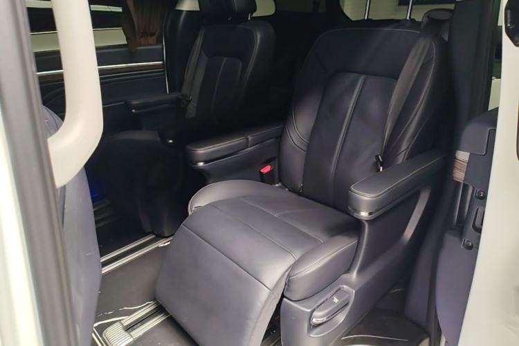 Used GAC Trumpchi M8 2021 Master Series 390T Prestige Edition Left Rear Seat
