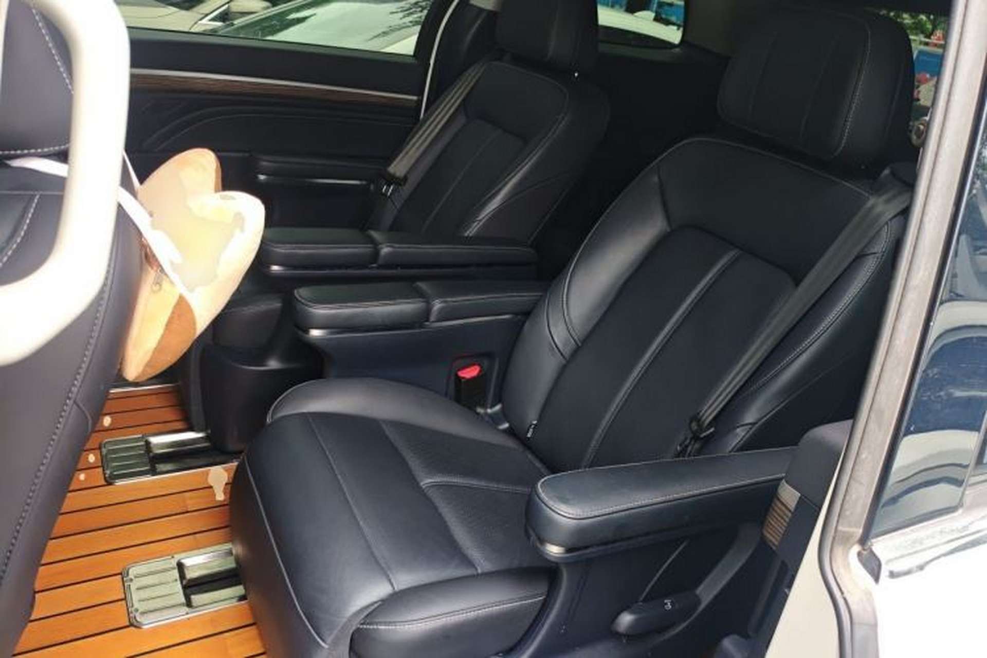 Used GAC Trumpchi M8 2021 Lingxiu Series 390T Deluxe Edition Left Rear Seat