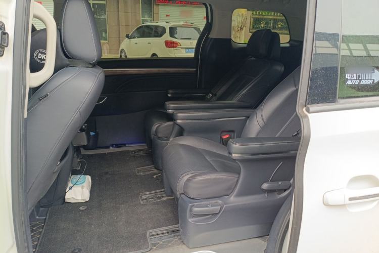 Used GAC Trumpchi M8 2021 Lingxiu Series 390T Deluxe Edition Left Rear Seat