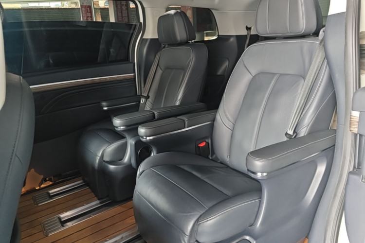 Used GAC Trumpchi M8 2021 Master Series 390T Ultimate Edition Left Rear Seat