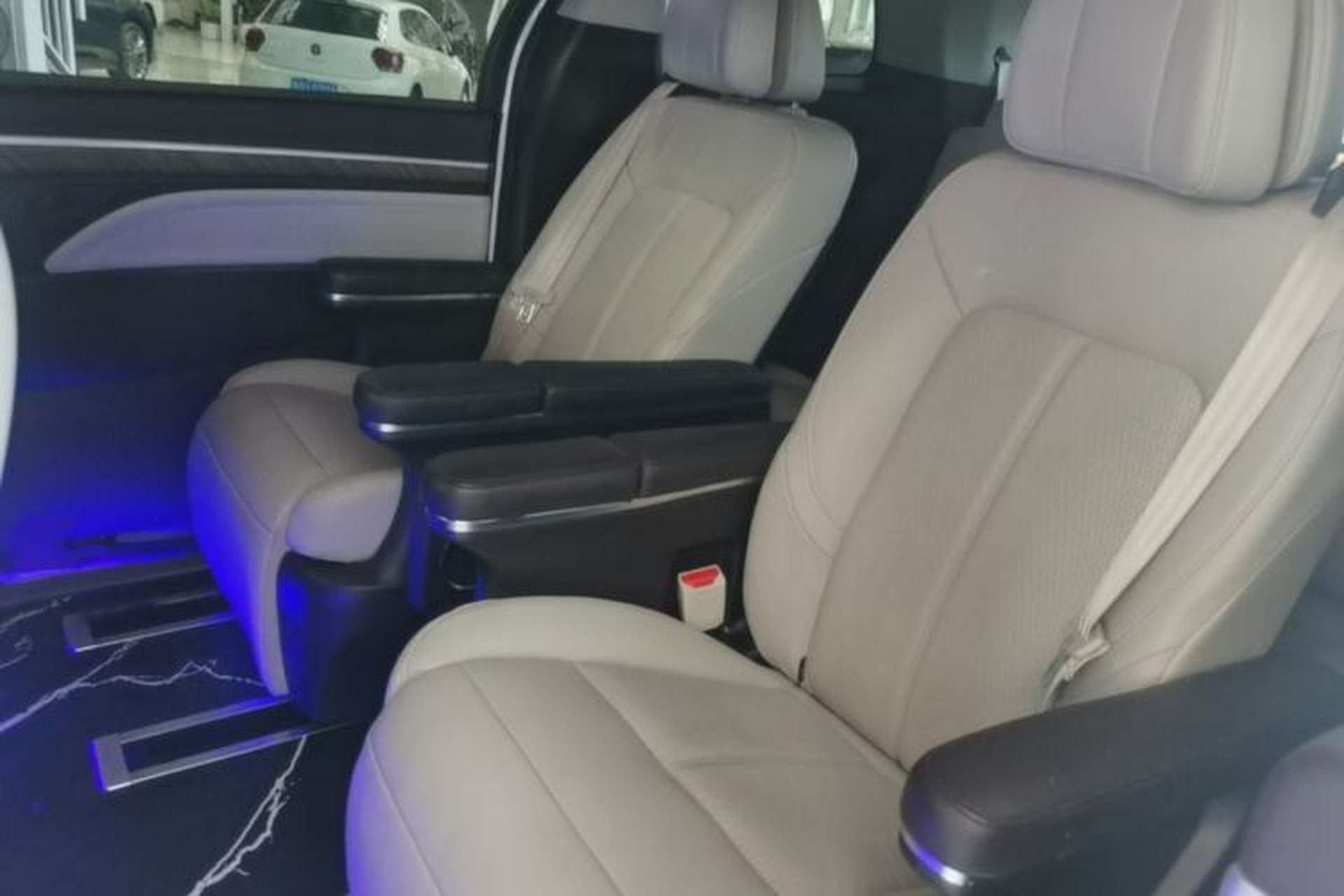 Used GAC Trumpchi M8 2021 Lingxiu Series 390T Ultimate Edition Left Rear Seat