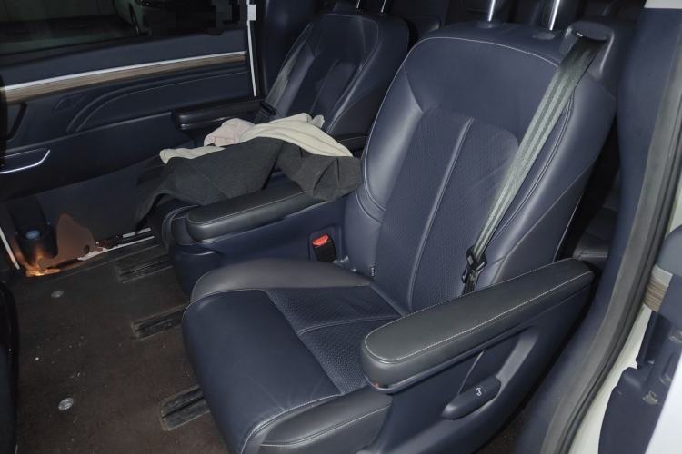 Used GAC Trumpchi M8 2021 Lingxiu Series 390T Deluxe Edition Left Rear Seat