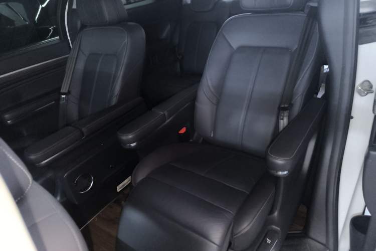 Used GAC Trumpchi M8 2021 Lingxiu Series 390T Ultimate Edition Left Rear Seat