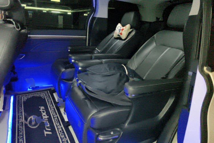 Used GAC Trumpchi M8 2021 Master Series 390T Prestige Edition Left Rear Seat