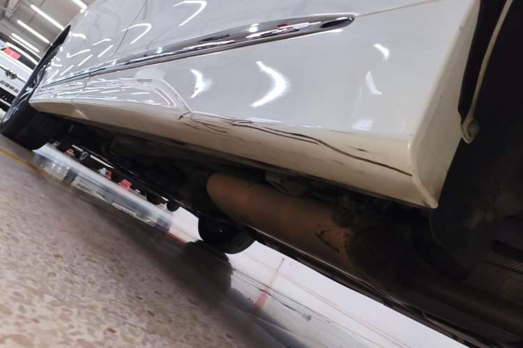 Used GAC Trumpchi M8 2021 Lingxiu Series 390T Deluxe Edition Left Side Sill