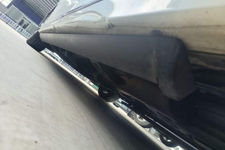 Used GAC Trumpchi M8 2021 Lingxiu Series 390T Deluxe Edition Left Side Sill