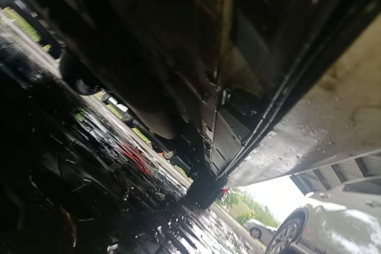 Used GAC Trumpchi M8 2021 Lingxiu Series 390T Deluxe Edition Left Side Sill