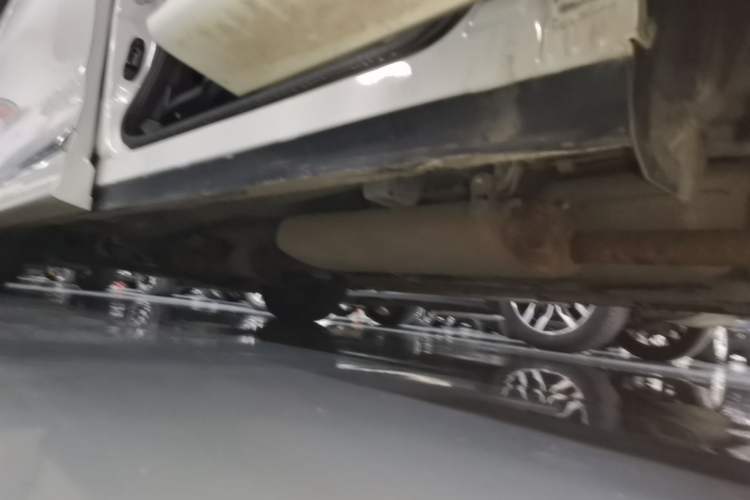 Used GAC Trumpchi M8 2021 Revised Version Lingxiu Series 390T Luxury Edition Left Side Sill