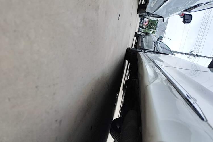 Used GAC Trumpchi M8 2021 Lingxiu Series 390T Deluxe Edition Left Side Sill