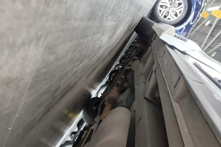 Used GAC Trumpchi M8 2021 Master Series 390T Ultimate Edition Left Side Sill