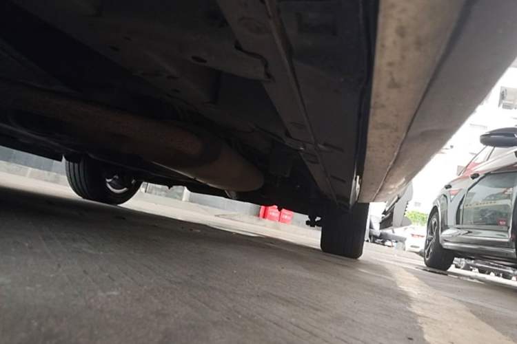Used GAC Trumpchi M8 2021 Master Series 390T Ultimate Edition Left Side Sill