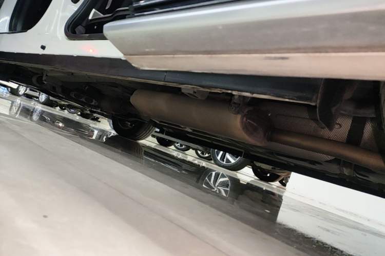 Used GAC Trumpchi M8 2021 Master Series 390T Ultimate Edition Left Side Sill