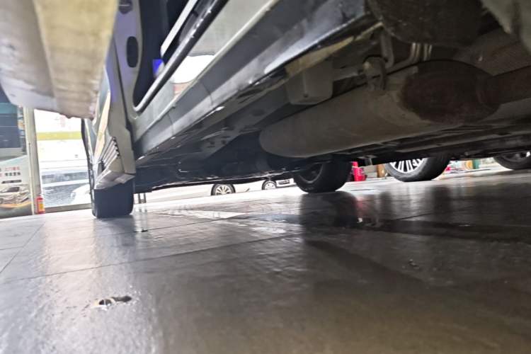 Used GAC Trumpchi M8 2021 Master Series 390T Ultimate Edition Left Side Sill