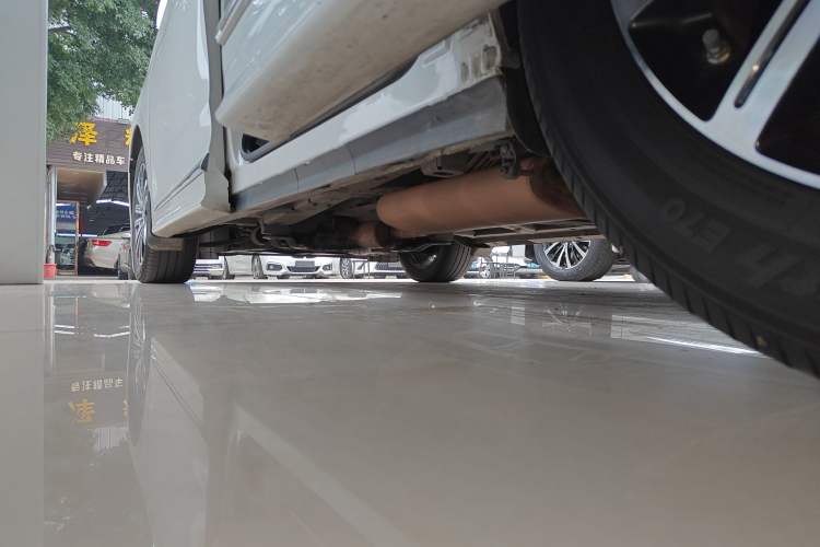 Used GAC Trumpchi M8 2021 Lingxiu Series 390T Ultimate Edition Left Side Sill