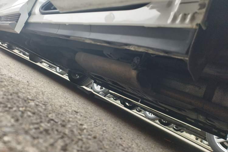 Used GAC Trumpchi M8 2021 Master Series 390T Ultimate Edition Left Side Sill