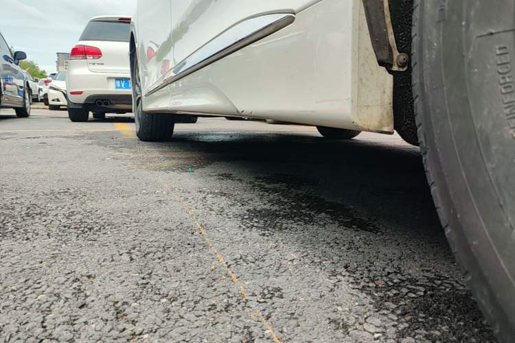 Used GAC Trumpchi M8 2021 Lingxiu Series 390T Deluxe Edition Left Side Sill