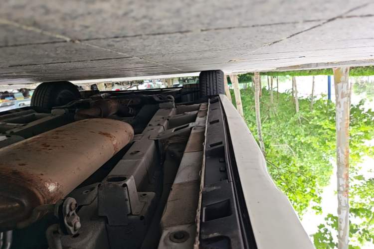 Used GAC Trumpchi M8 2021 Lingxiu Series 390T Deluxe Edition Left Side Sill