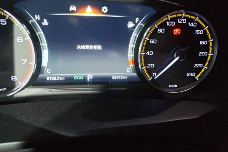 Used GAC Trumpchi M8 2021 Revised Version Lingxiu Series 390T Luxury Edition Odometer Close Up