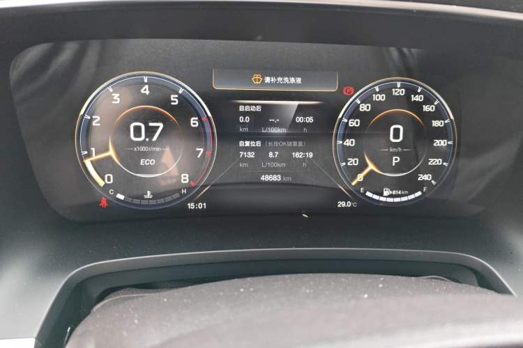 Used GAC Trumpchi M8 2021 Lingxiu Series 390T Deluxe Edition Odometer Close Up