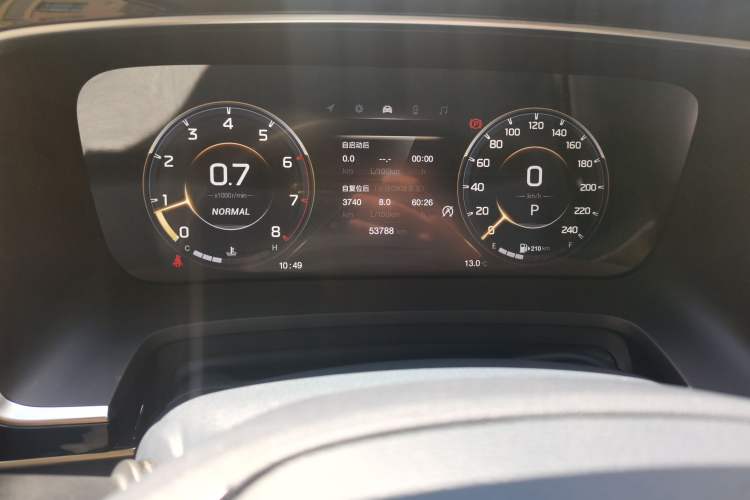 Used GAC Trumpchi M8 2021 Lingxiu Series 390T Ultimate Edition Odometer Close Up
