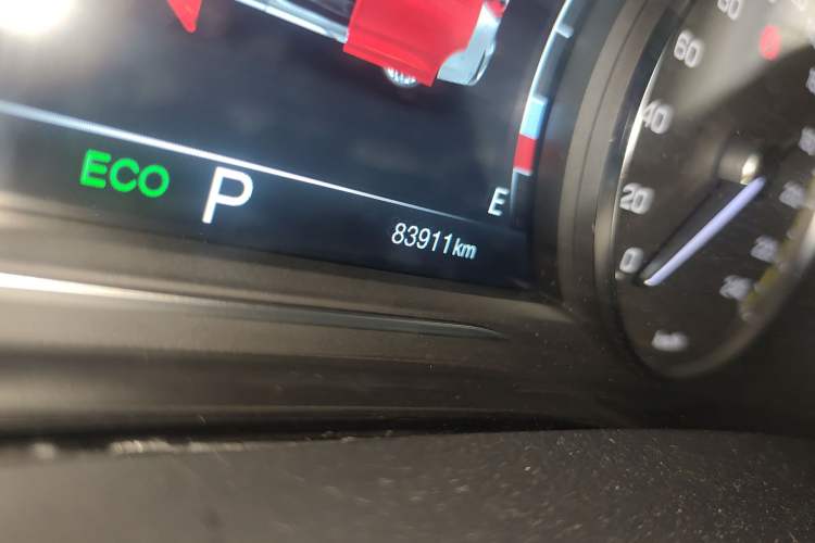 Used GAC Trumpchi M8 2021 Lingxiu Series 390T Deluxe Edition Odometer Close Up