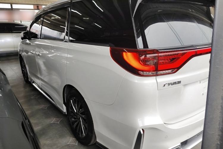 Used GAC Trumpchi M8 2021 Master Series 390T Ultimate Edition Rear Left 45 Deg