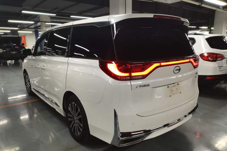 Used GAC Trumpchi M8 2021 Lingxiu Series 390T Ultimate Edition Rear Left 45 Deg