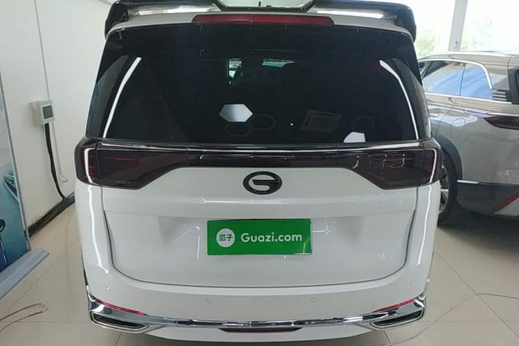 Used GAC Trumpchi M8 2021 Lingxiu Series 390T Deluxe Edition Rear