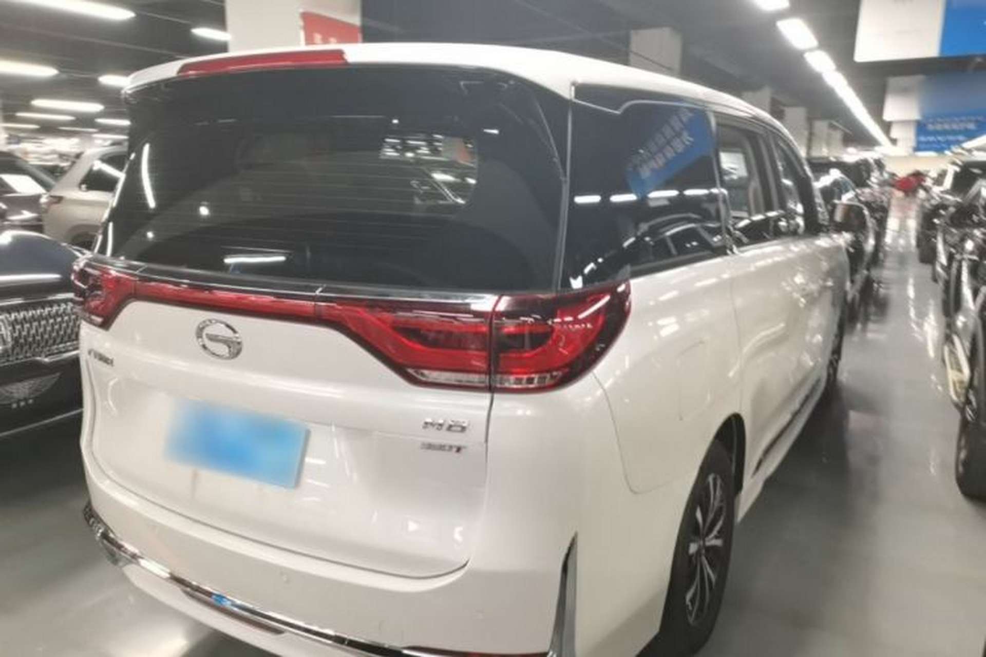 Used GAC Trumpchi M8 2021 Revised Version Lingxiu Series 390T Luxury Edition Rear Right 45 Deg