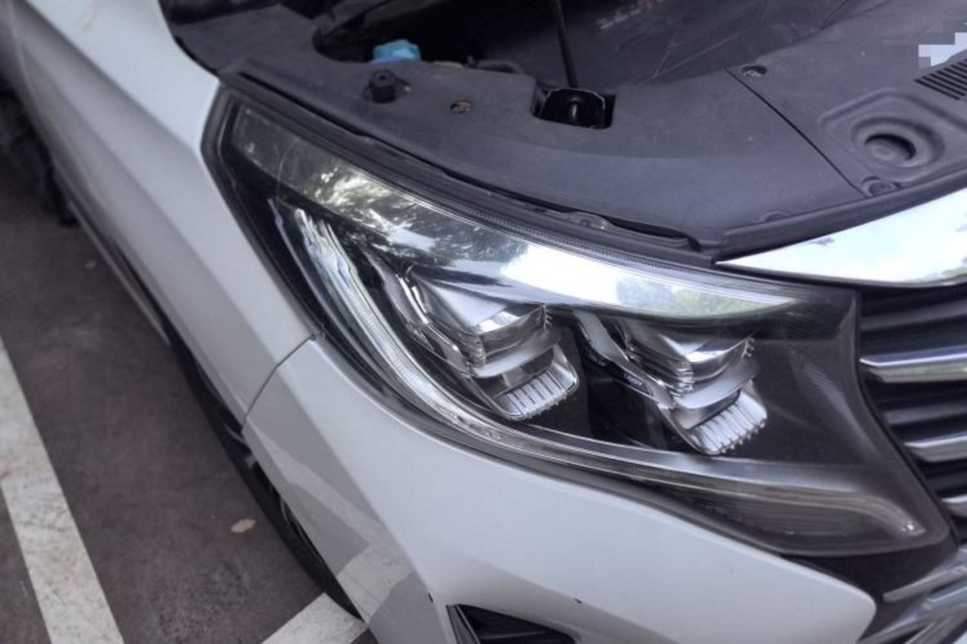 Used GAC Trumpchi M8 2021 Lingxiu Series 390T Deluxe Edition Right Front Headlight
