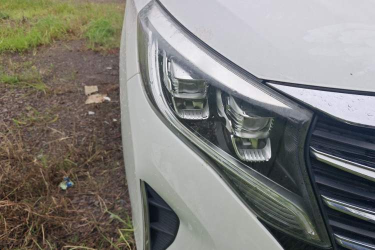 Used GAC Trumpchi M8 2021 Lingxiu Series 390T Deluxe Edition Right Front Headlight