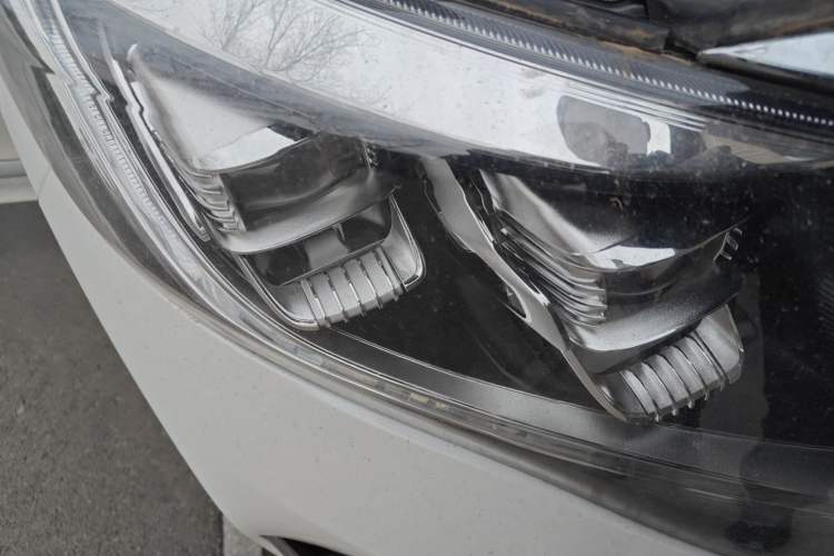 Used GAC Trumpchi M8 2021 Lingxiu Series 390T Flagship Edition Right Front Headlight
