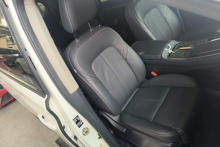 Used GAC Trumpchi M8 2021 Lingxiu Series 390T Deluxe Edition Right Front Seat