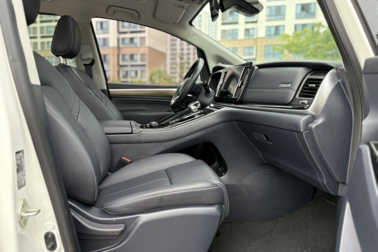 Used GAC Trumpchi M8 2021 Lingxiu Series 390T Deluxe Edition Right Front Seat