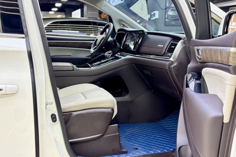 Used GAC Trumpchi M8 2021 Lingxiu Series 390T Luxury Edition Right Front Seat