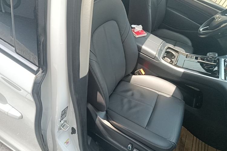 Used GAC Trumpchi M8 2021 Master Series 390T Ultimate Edition Right Front Seat