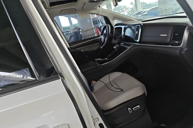 Used GAC Trumpchi M8 2021 Master Series 390T Ultimate Edition Right Front Seat