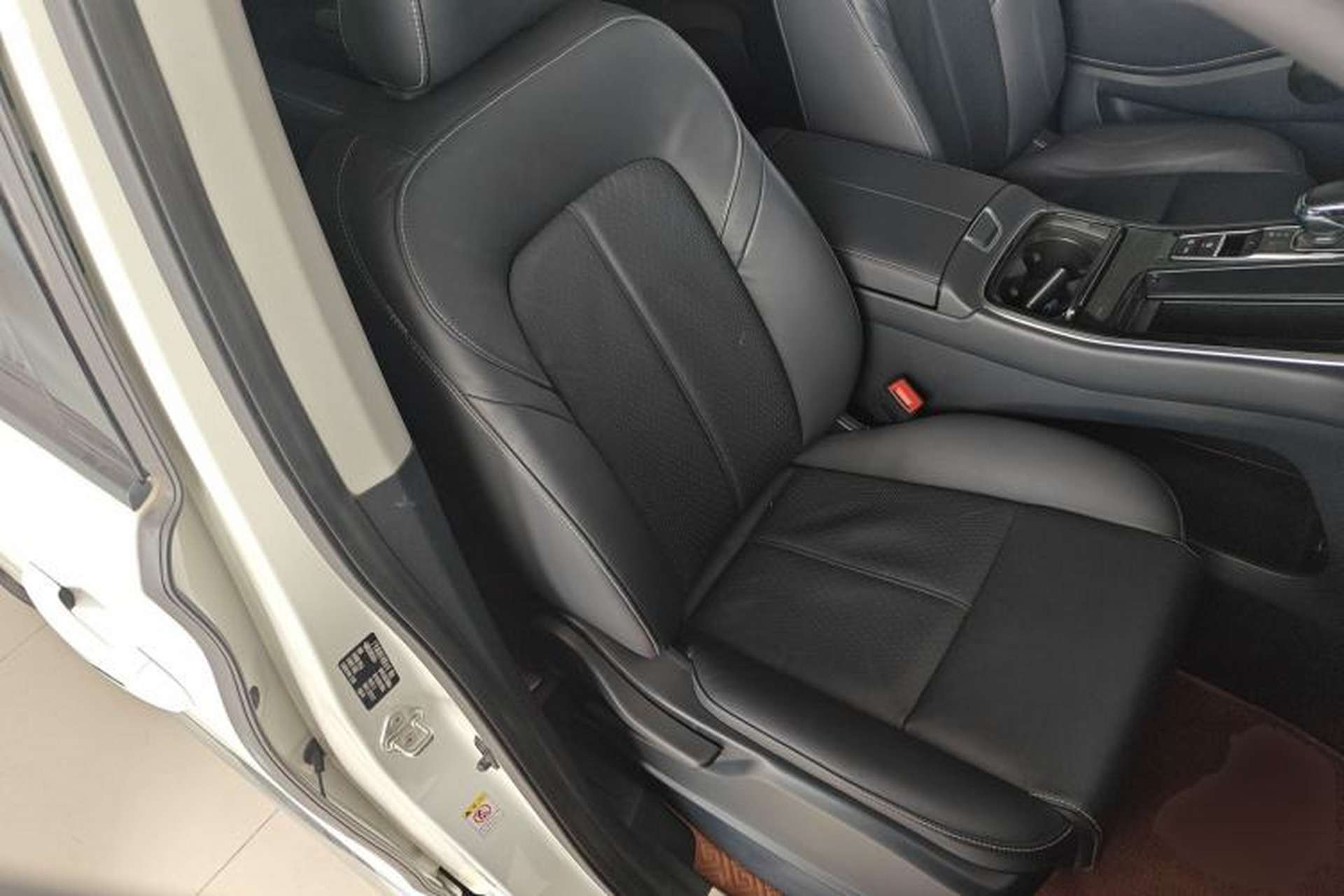 Used GAC Trumpchi M8 2021 Lingxiu Series 390T Deluxe Edition Right Front Seat