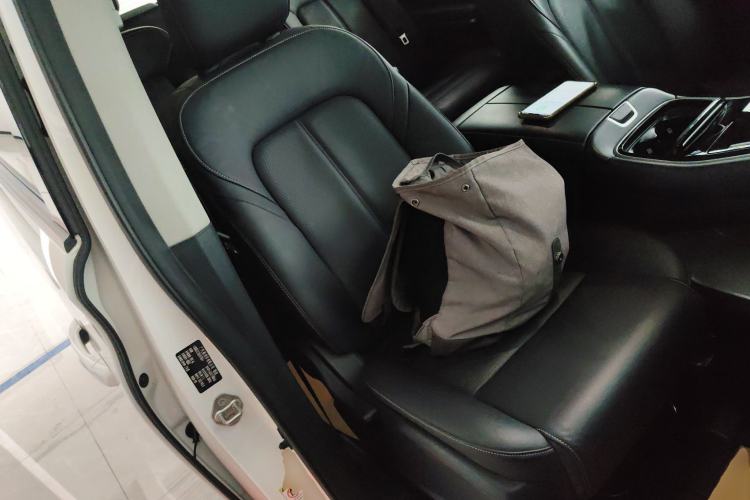 Used GAC Trumpchi M8 2021 Lingxiu Series 390T Deluxe Edition Right Front Seat