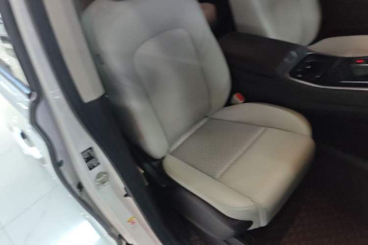Used GAC Trumpchi M8 2021 Lingxiu Series 390T Luxury Edition Right Front Seat
